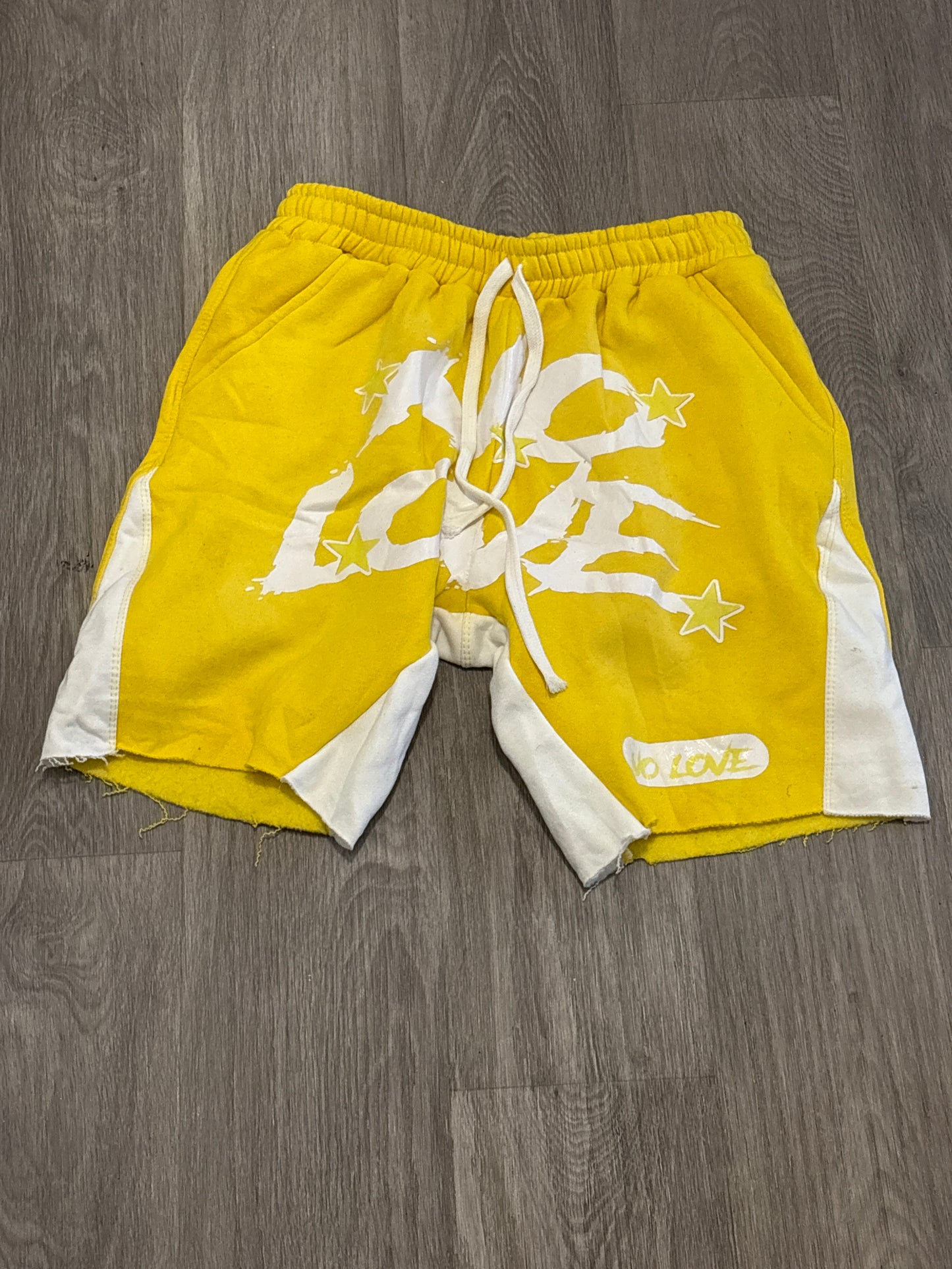 NOLOVE “SIGNATURE” SHORTS