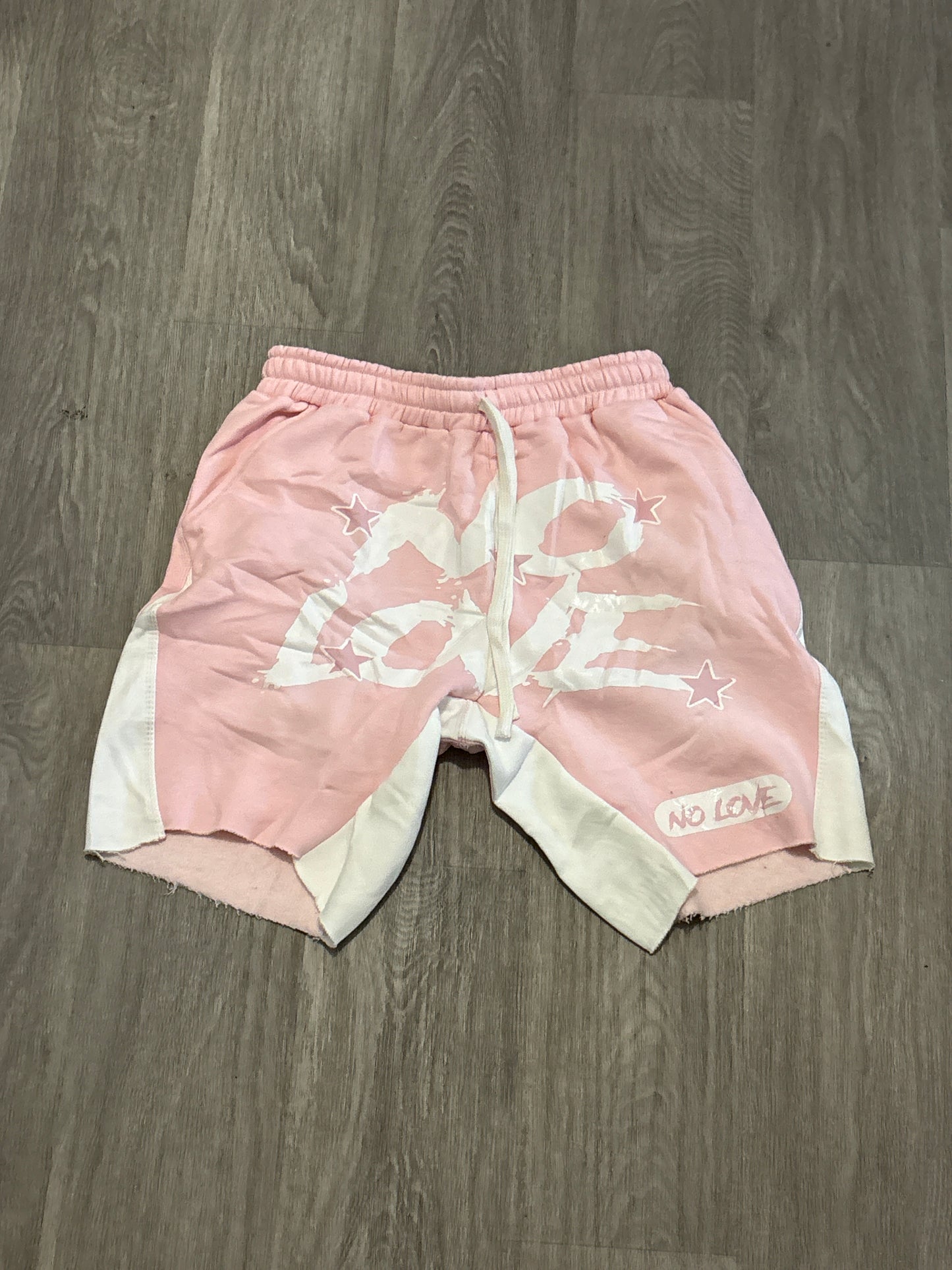 NOLOVE “SIGNATURE” SHORTS