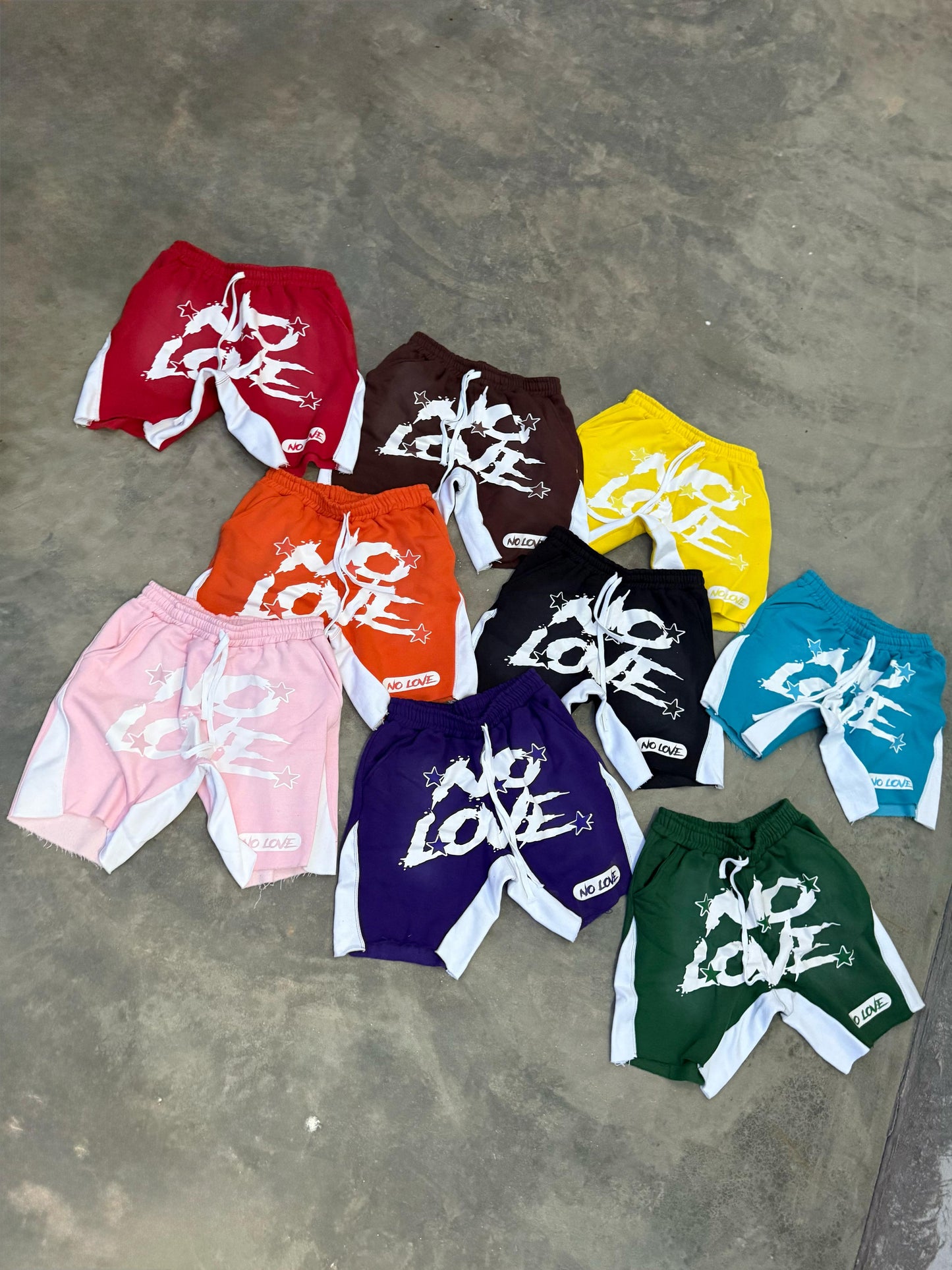 NOLOVE “SIGNATURE” SHORTS
